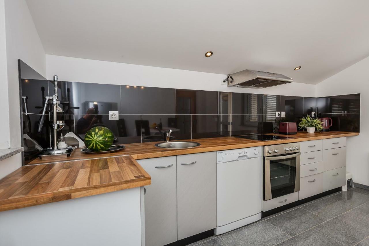 Apartman Lucija Kaštela Εξωτερικό φωτογραφία