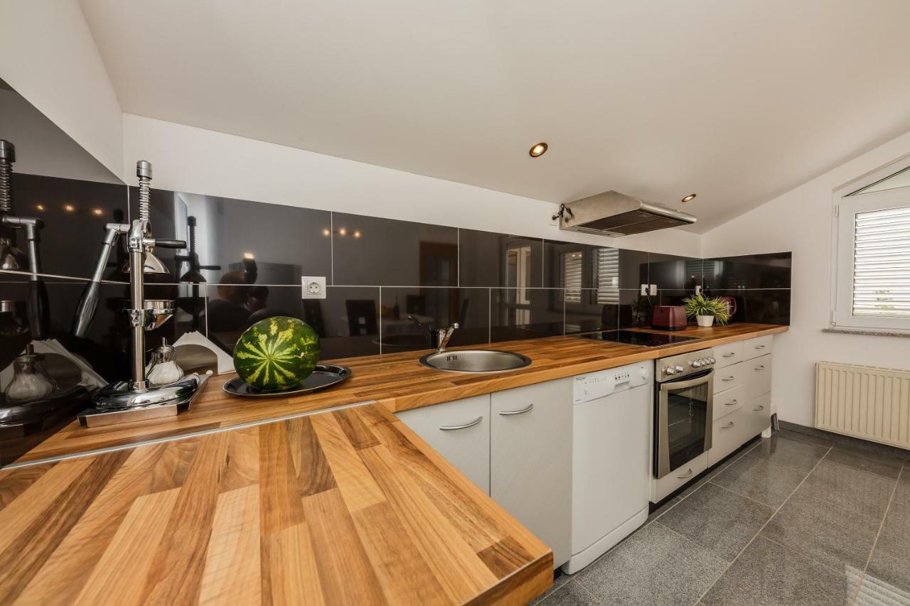 Apartman Lucija Kaštela Εξωτερικό φωτογραφία